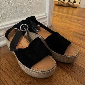 Dolce Vita Lesly Wedge Sandal Sid 7.5 Onyx Suede
